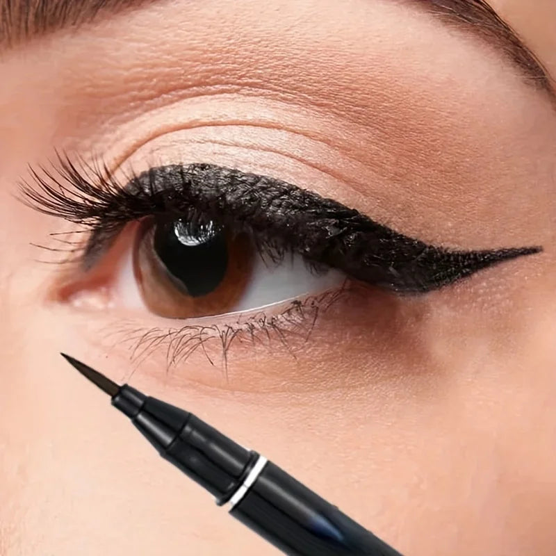 
                  
                    Quick-dry Eyeliner Pencil
                  
                
